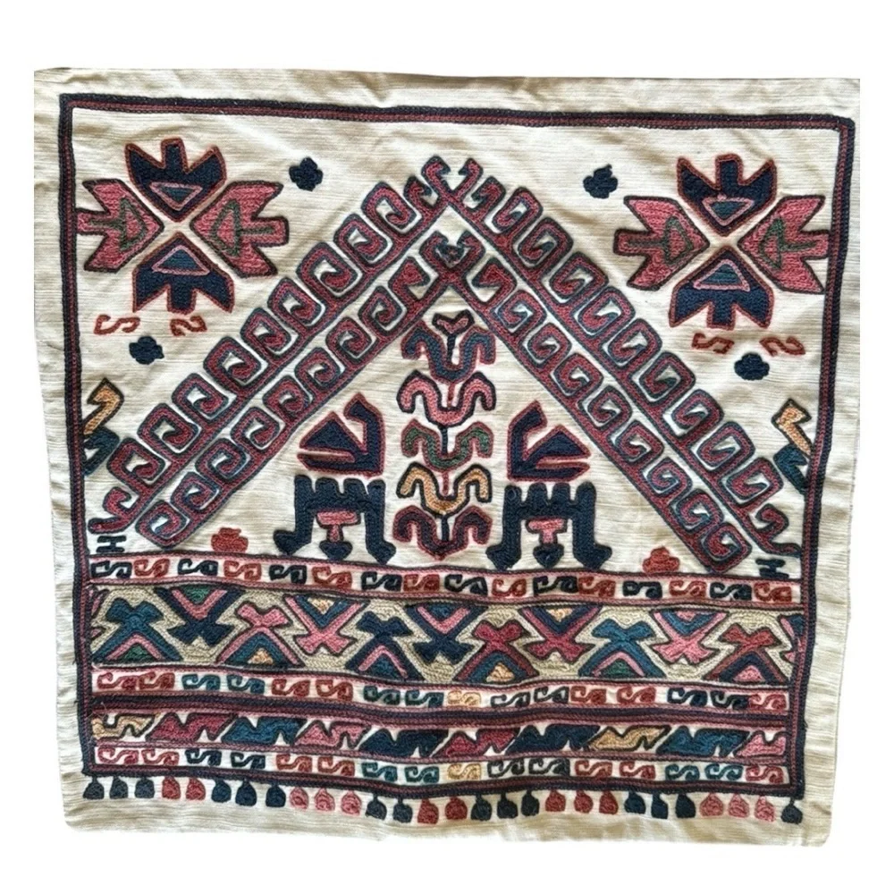 Pottery Barn Milton Tribe Global 18x18 Pillow Cover Sham